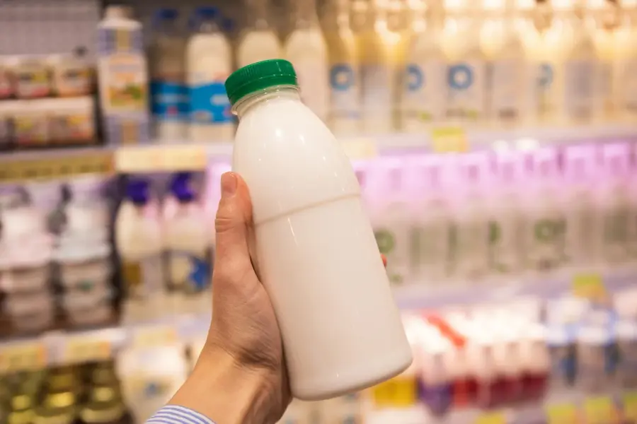Торговые автоматы по продаже молока появятся в трех округах Москвы