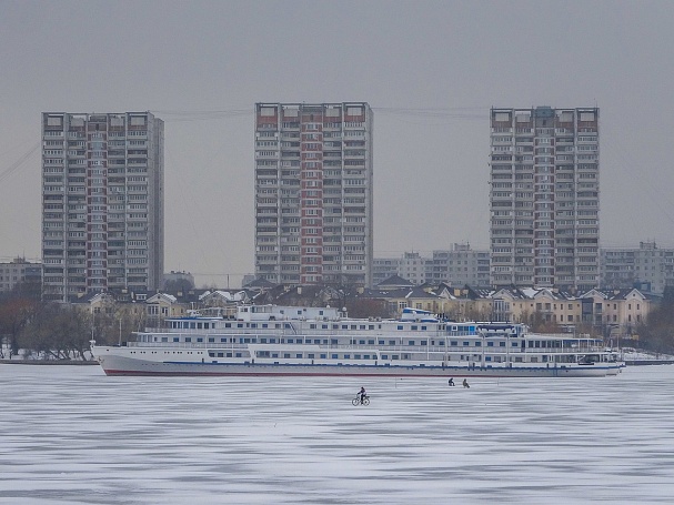 Квартиры на вторичном рынке Москвы за год подорожали га 18%
