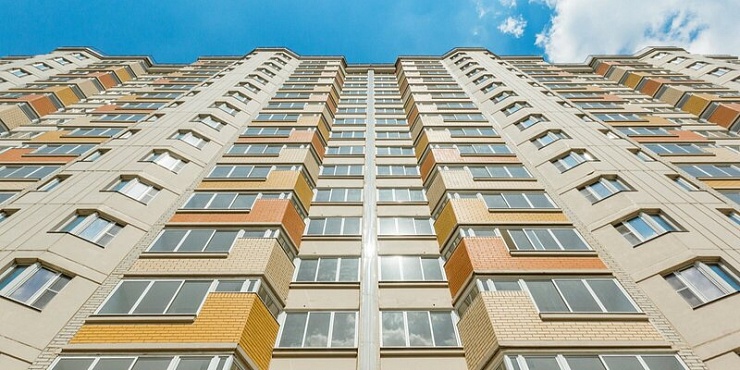 Аналитики рассказали о разрыве в ценах между первичным и вторичным жильем в Москве