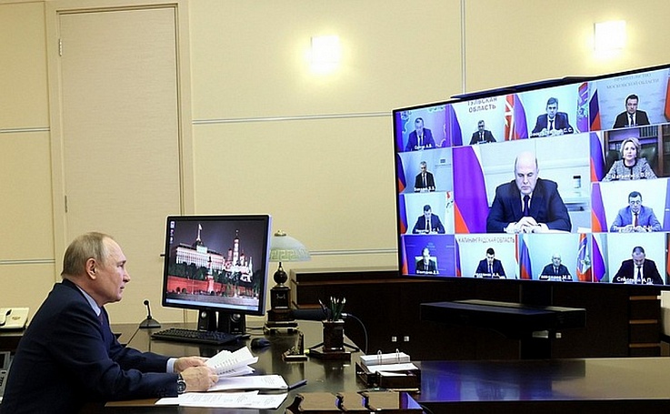 Путин поручил продлить льготную ипотеку на новостройки до 2024 года