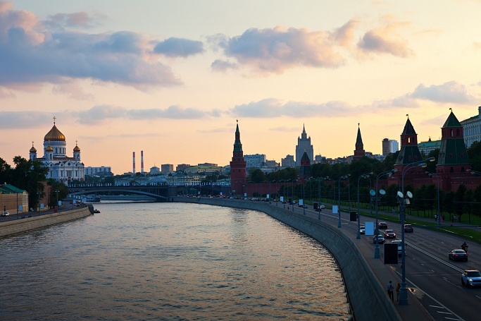 Московские новостройки начали дешеветь в июне