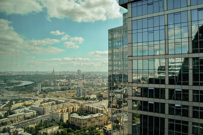 Доля свободных квартир в готовых новостройках Москвы снизилась до 6%