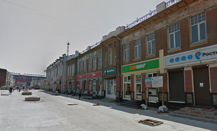 Названы самые дорогие торговые улицы в России