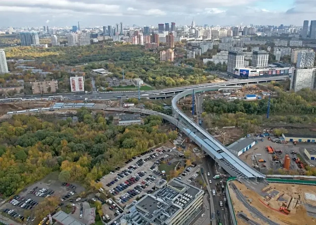 Три метромоста построили между БКЛ и электродепо «Аминьевское» в Москве